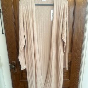 Zyia Ivory Cable Knit Cardigan